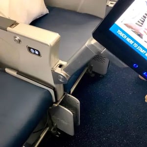 HTH60 Plane